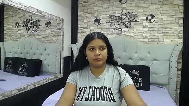 Snapshot of sia_cavad chatting on October 25, 12:39 pm sia cavad online show from October 25, 12:39 pm