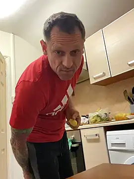 Yourhotboy 42 online show from February 15, 8:56 pm