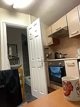 Yourhotboy 42 online show from March 1, 8:32 pm