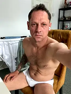 Yourhotboy 42 online show from October 11, 11:00 am