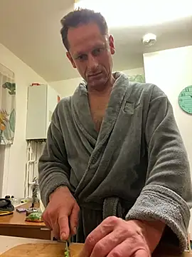 Yourhotboy 42 online show from March 5, 10:21 pm