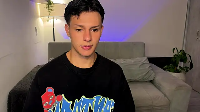 Alexxblue online show from November 20, 4:24 am