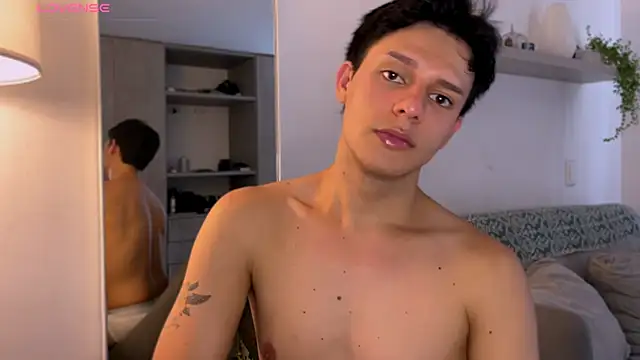 Snapshot of Alexxblue chatting on September 25, 8:15 pm Alexxblue online show from September 25, 8:15 pm