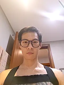 horny slavedog online show from November 17, 9:13 am