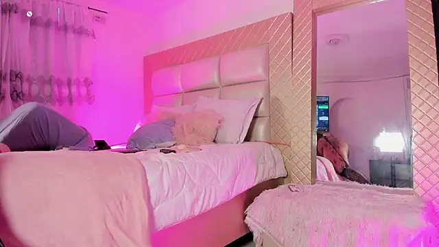 jimerestrep  online show from April 19, 5:41 am