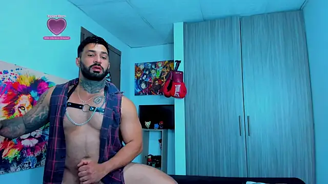 naugthy dominant online show from October 28, 12:00 am