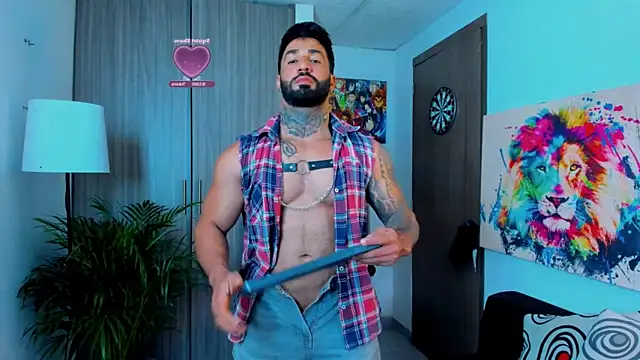 naugthy dominant online show from October 24, 3:00 pm