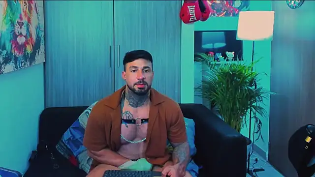 naugthy dominant online show from November 23, 3:55 pm