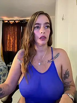 Alessandra Schmoll online show from June 2, 3:45 pm