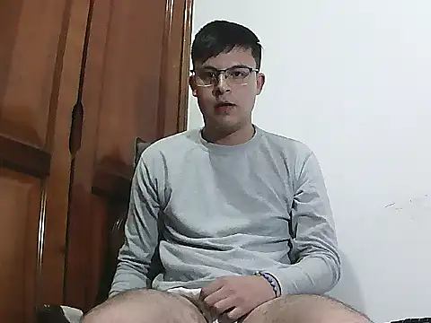 Nicolds14 online show from November 6, 12:47 am