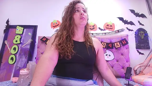 diane di online show from October 30, 7:11 pm