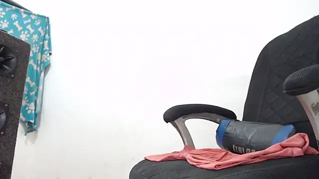 Snapshot of jarley_joker3 chatting on December 20, 8:55 pm jarley joker3 online show from December 20, 8:55 pm