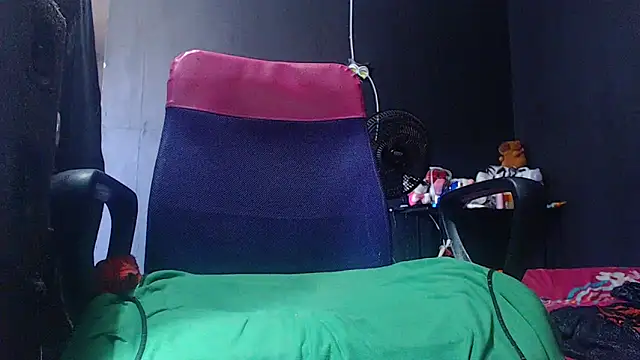 Snapshot of jarley_joker3 chatting on February 26, 2:39 pm jarley joker3 online show from February 26, 2:39 pm