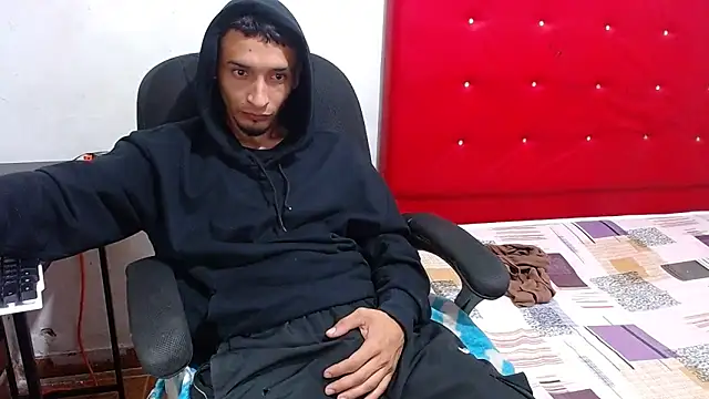 Snapshot of jarley_joker3 chatting on November 30, 7:42 am jarley joker3 online show from November 30, 7:42 am