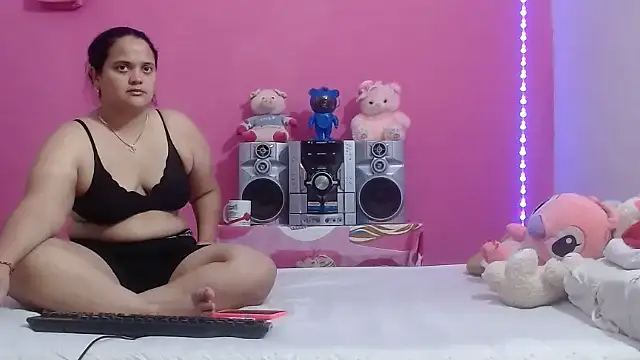 brunnette hot online show from July 10, 1:55 pm