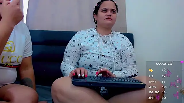 brunnette hot online show from February 9, 11:19 am