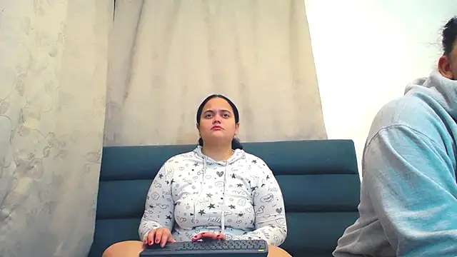 brunnette hot online show from March 19, 10:37 am