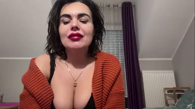 DESIREjenny online show from December 4, 8:35 am