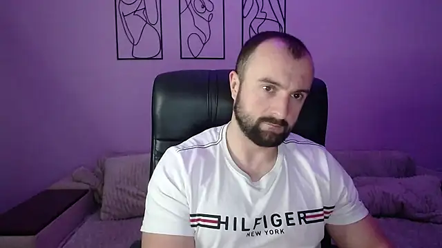 brindlefly6969 online show from December 22, 11:32 am