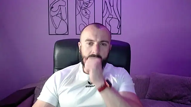 brindlefly6969 online show from October 28, 11:42 am