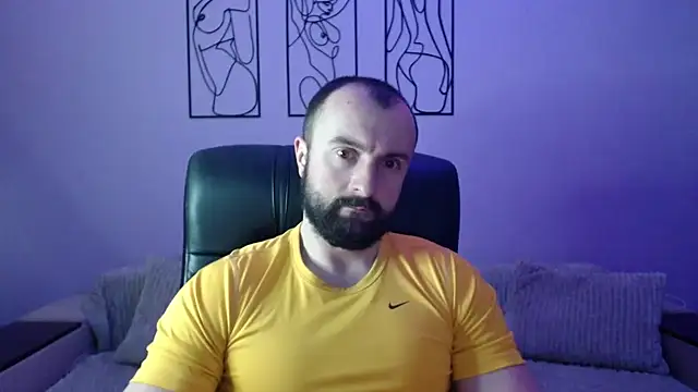 brindlefly6969 online show from March 14, 11:49 am