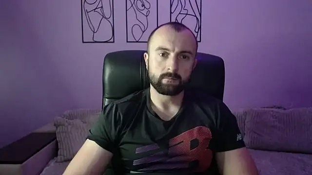 brindlefly6969 online show from November 6, 11:47 am