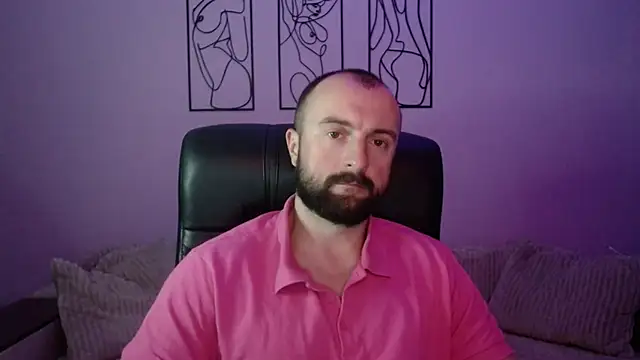 brindlefly6969 online show from June 2, 10:37 am