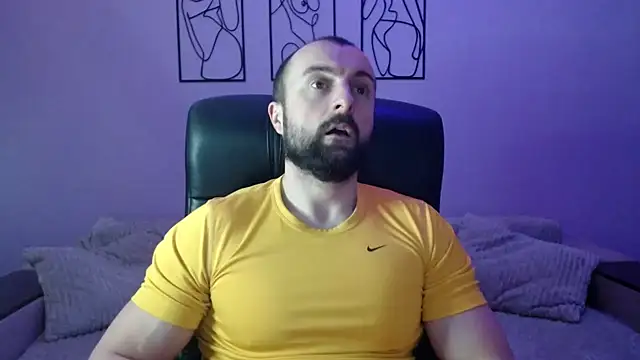 brindlefly6969 online show from February 21, 11:45 am