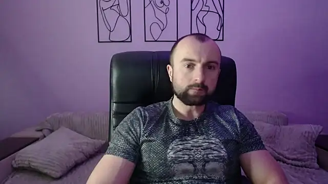 brindlefly6969 online show from February 11, 11:43 am