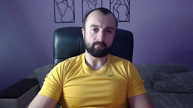 brindlefly6969 online show from November 27, 11:54 am