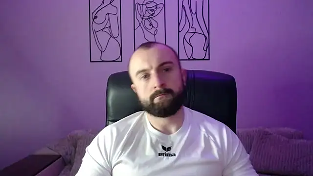 brindlefly6969 online show from January 10, 11:49 am