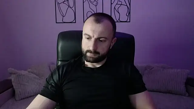 brindlefly6969 online show from March 30, 10:28 am