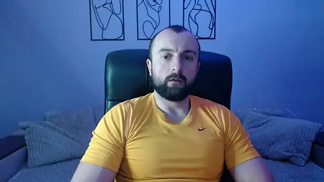 brindlefly6969 online show from February 20, 11:56 am