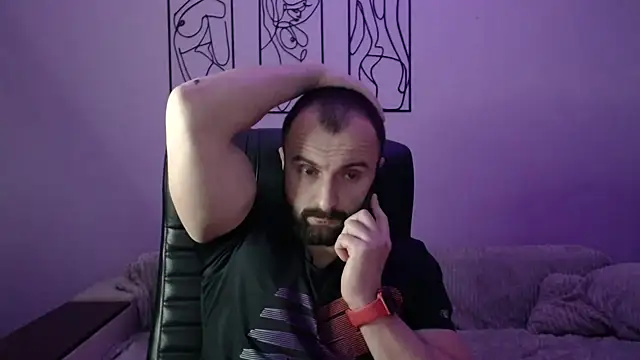 brindlefly6969 online show from December 15, 12:22 pm