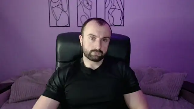 brindlefly6969 online show from March 20, 11:33 am