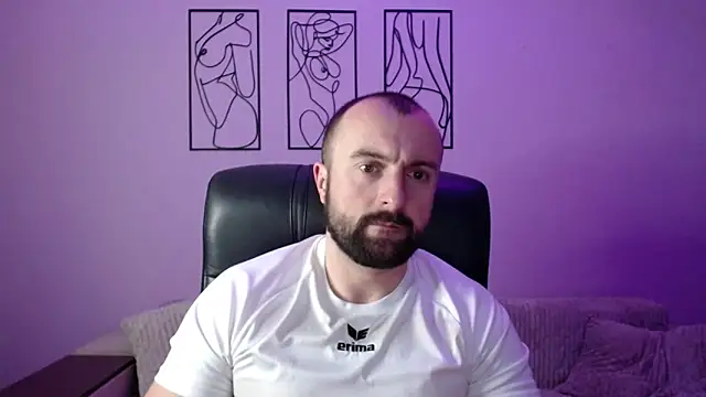 brindlefly6969 online show from November 7, 11:37 am