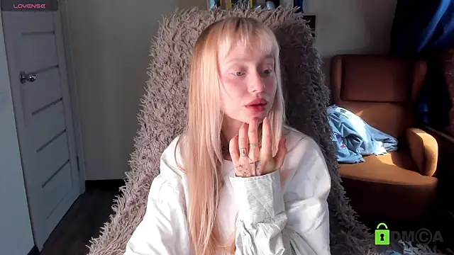 MalenaErnman online show from May 17, 10:26 am