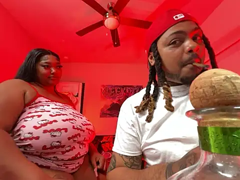 4EVAGLACIERS online show from March 10, 6:28 am