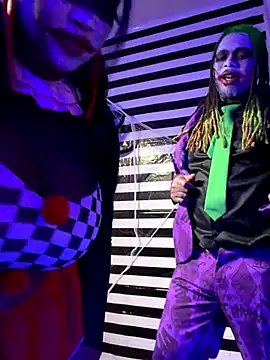 Snapshot of 4EVAGLACIERS chatting on November 1, 8:30 am 4EVAGLACIERS online show from November 1, 8:30 am