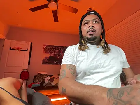 4EVAGLACIERS online show from March 28, 1:50 am