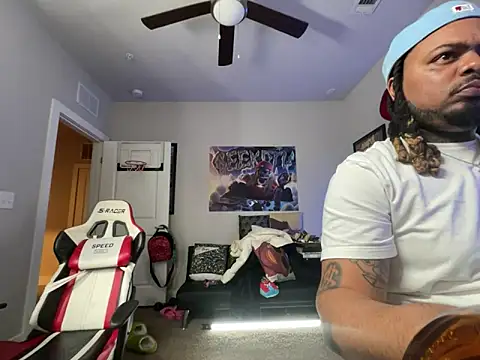 4EVAGLACIERS online show from February 24, 6:14 am