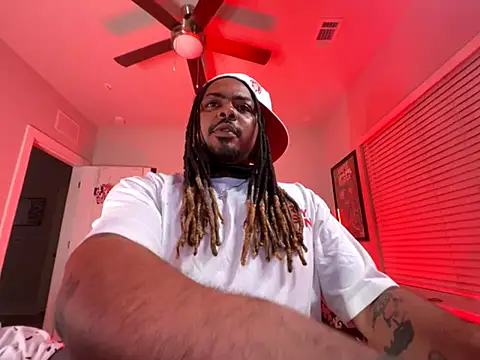 Snapshot of 4EVAGLACIERS chatting on November 11, 2:17 am 4EVAGLACIERS online show from November 11, 2:17 am