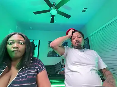 4EVAGLACIERS online show from March 4, 6:21 am