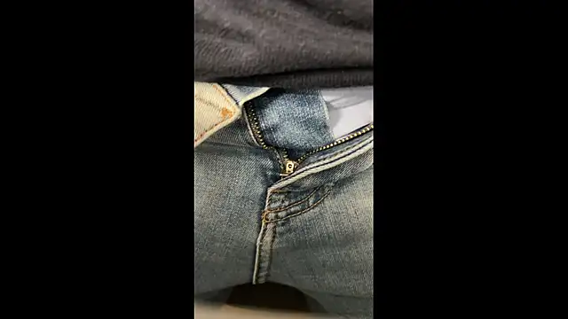 havefun32 online show from March 2, 12:45 pm