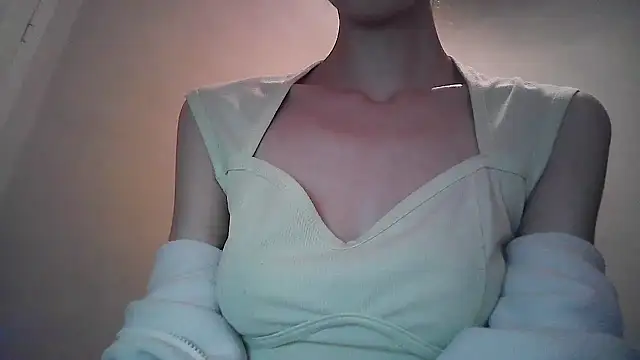 ElizaSwon online show from September 11, 4:18 pm