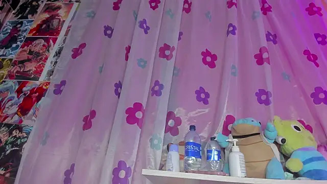 Snapshot of bonnie_moon chatting on November 9, 1:42 am bonnie moon online show from November 9, 1:42 am