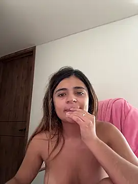 pamell col online show from March 22, 3:13 pm