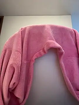 pamell col online show from March 6, 7:42 pm