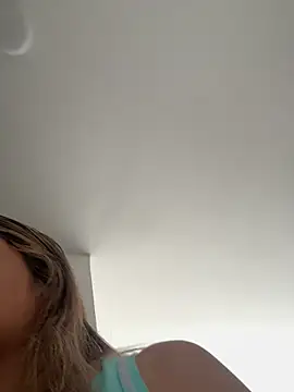 pamell col online show from October 28, 12:48 pm