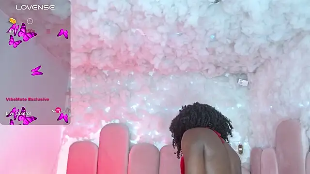 puca ebony online show from May 28, 4:35 pm